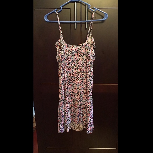 H&M Dresses & Skirts - **2 for $10** H&M Sundress Women’s Size 10